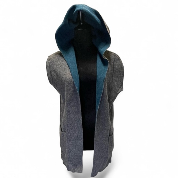 Chiaramente Sweaters - Chiaramente Reversible Wool Hooded Vest Gray Teal Women's Small Italy VTG